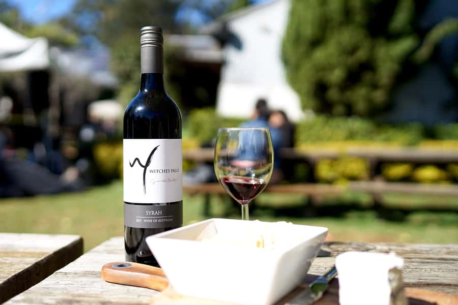 Brisbane: Boutique Winery Tour with Gourmet Lunch - Who should book this tour?