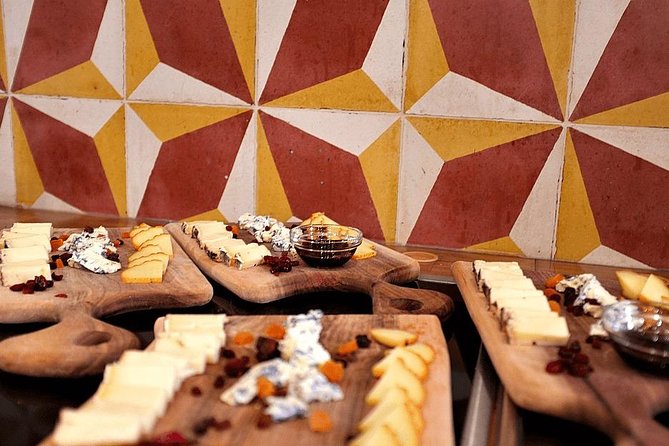 Budapest Culinary & Wine Walk - How much food and drink do you receive?