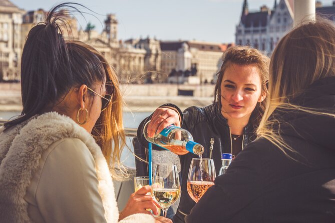 Budapest Unlimited Prosecco and Wine Cruise Day or Sunset Option - A gentle first look at Budapest from the river