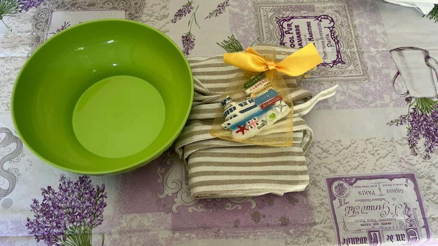 Cagliari Home Cooking Class: Pasta, Wine & Sardinian Flavors - A Sardinian cooking class built around the kitchen table