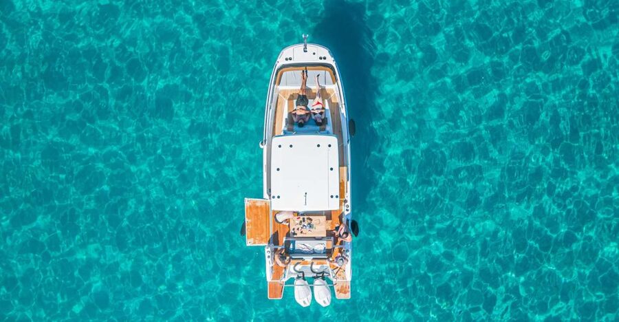 Cagliari: Luxury Motorboat Tour with 3 Swim Stops & Wine - Cala Mosca: the first chance to get wet