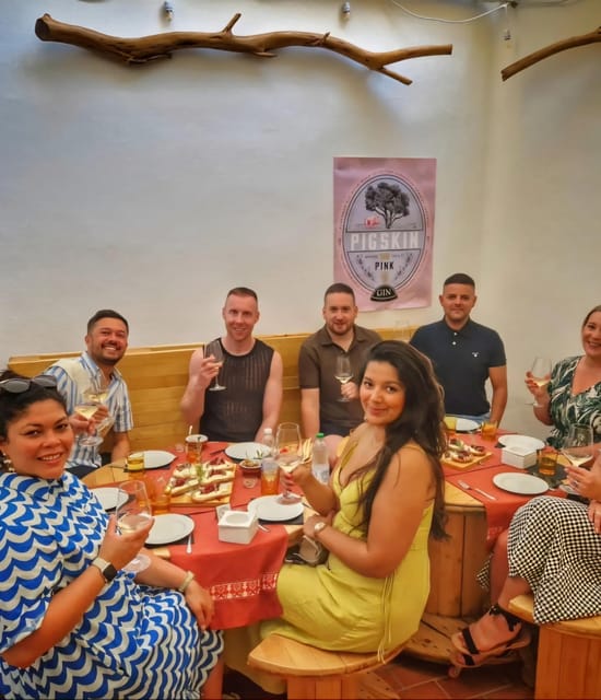 Cagliari Old Town: Wine Tasting and local products - What the two hours may look like