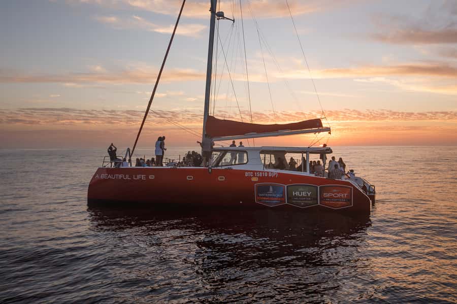 Cape Town: Catamaran Champagne Sunset Cruise - Leaving the V&A Waterfront for open water