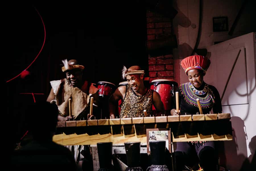 Cape Town: Silvermist Estate Wine Tasting & Drumstruck Show - The Daytime Program and the Sunset Option