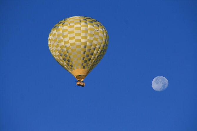 Cappadocia Balloon Ride with Breakfast, Champagne AT GOREME OVER - Takeoff over Göreme National Park