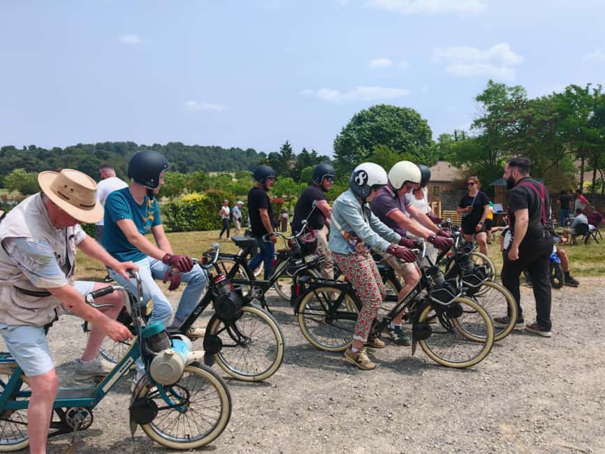 Carcassonne: Solex tour with guide and wine tasting - Who Will Enjoy This Best