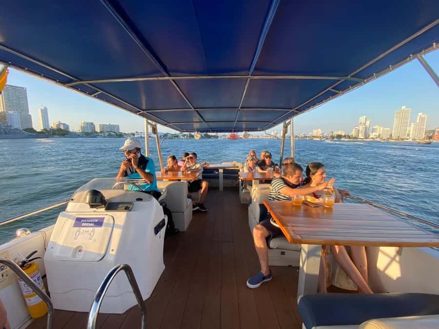 Cartagena: Cruise by the Bay with Dinner and Wine - Is $70 a fair price?