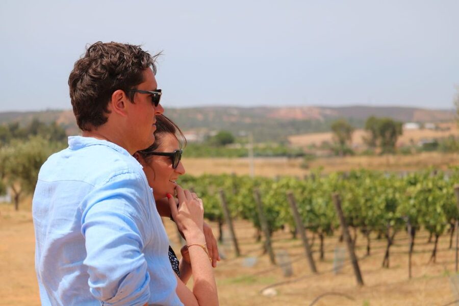 Carvoeiro/Portimão/Alvor: Wine Tour w/ Tasting, Tapas, Music - The estate shop is more than an afterthought