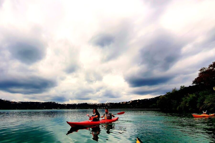 Castel Gandolfo: Kayak Food and Wine Tour - Roman port, Olympic structures, and the Pope’s Trampoline