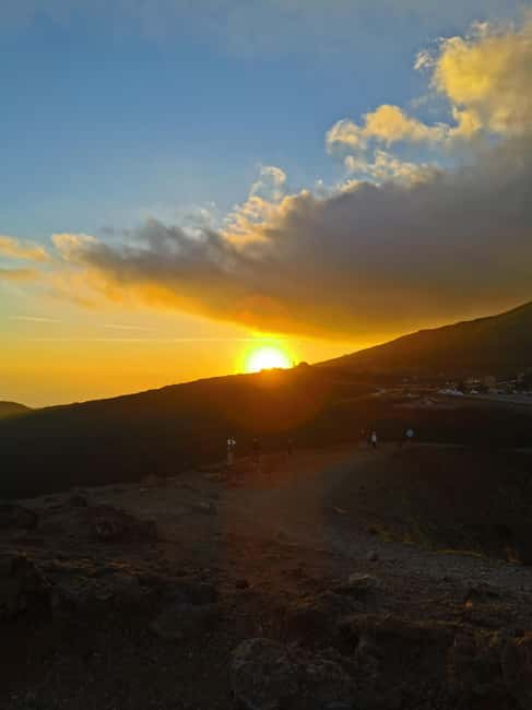 Catania: Mount Etna Sunset Trekking with Wine Tasting - Zafferana Etnea and the old 1792 eruption