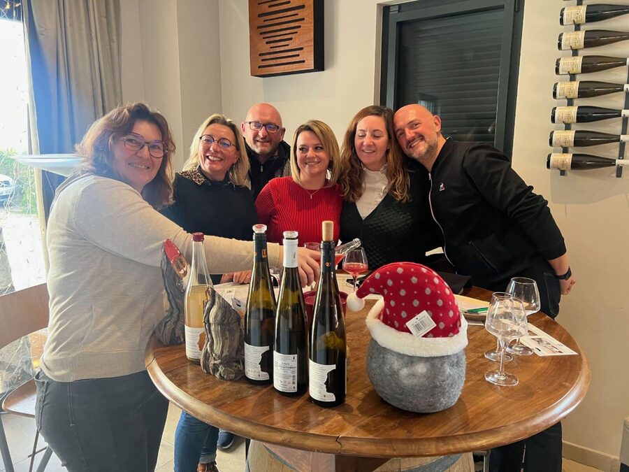 Cellar visit and Alsace wine tasting with a feminine touch - What the Domaine Gueth visit is really about