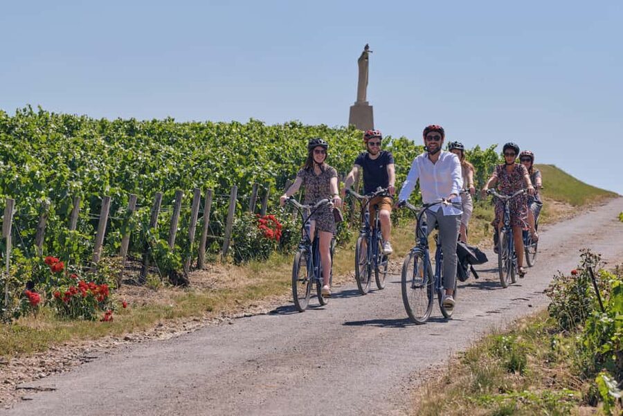 Champagne: E-Bike Champagne Day Tour with Tastings and Lunch - Who will get the most from this day