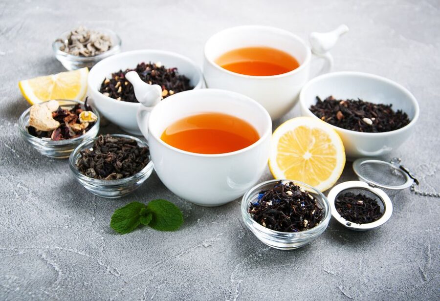 Charleston: Wadmalaw Island Wine Tasting and Tea Garden Trip - Tasting at Deep Water Vineyard