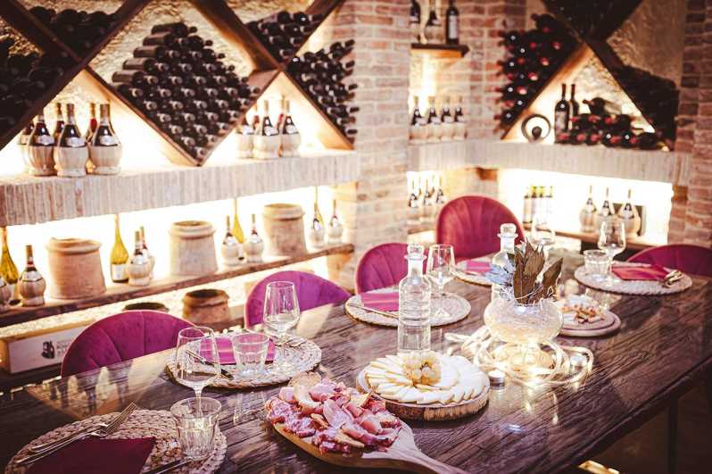 Chianti: Lunch with Wine Tasting at Poggio ai Laghi Winery - Key points at a glance