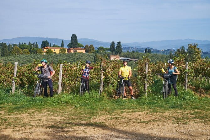 Chianti Vineyards Escape from Florence with Two Wine Tastings - Practical details that affect your day