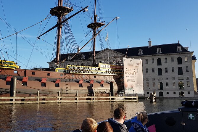 Classic Salonboat Tour in Amsterdam Including Cheese and Wine - Boarding at Westermarkt near the Anne Frank House