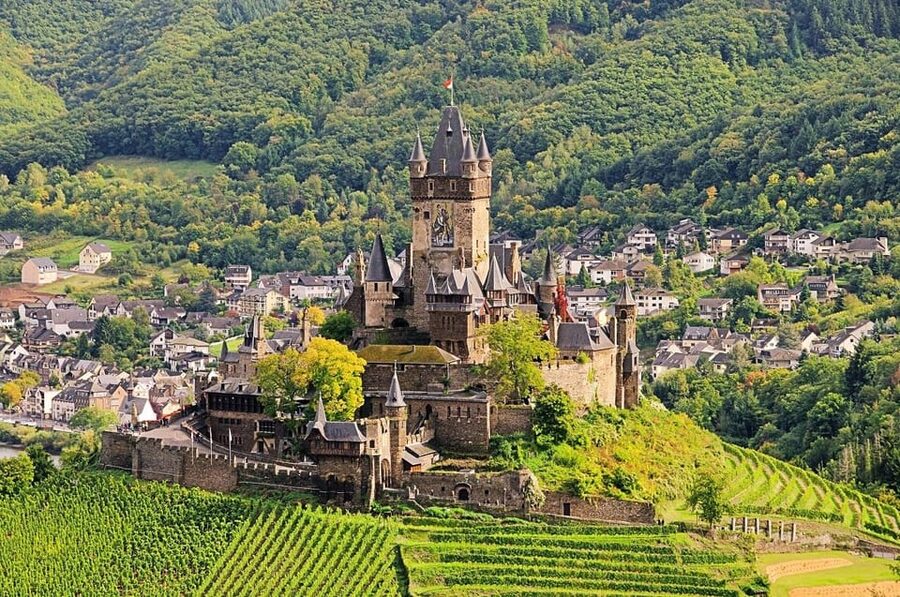 Cochem, Moselle: Castle, boat and wine tour - Why this three-part Cochem day works