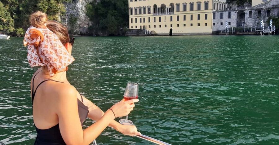 Como: Lake Como Private Boat Tour with Wine - Laglio and Villa Oleandra