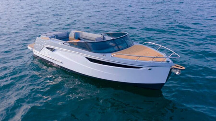 Como: Lake Como Private Boat Tour with Wine - Isola Comacina and Villa del Balbianello