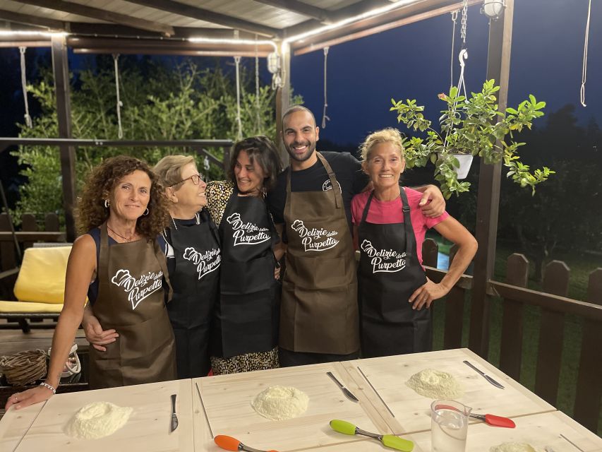 Cooking class, dinner and wine tasting in Lecce (Corigliano) - The aperitif begins on the veranda