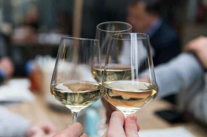Corfu: Wine Tasting with 5 native grape varieties. - Who should book this experience