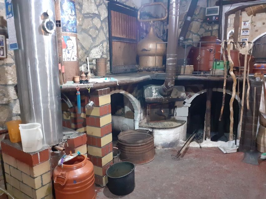 Crete: Full-Day Cretan Wines, Olive Oil, Raki and Food Tour - Skalani and the olive oil that starts the day