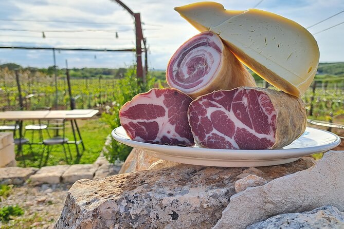 Dinner in the vineyard with wine tasting and walk - White, rosé, and red wines at one table