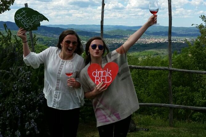 Discover Sustainable Wines in a Guided Tour and Tasting - Phase three: three organic wines at the table
