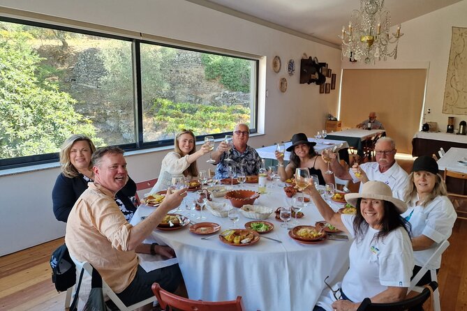 Douro Valley-Expert Guide-Boat-Lunch-Tastings-Offer wine bottle - Is $216.59 good value?