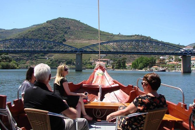 Douro Valley: Historical Sites, Wine Experience, Lunch & Cruise - Why the Douro Works Best as a Long Day Trip