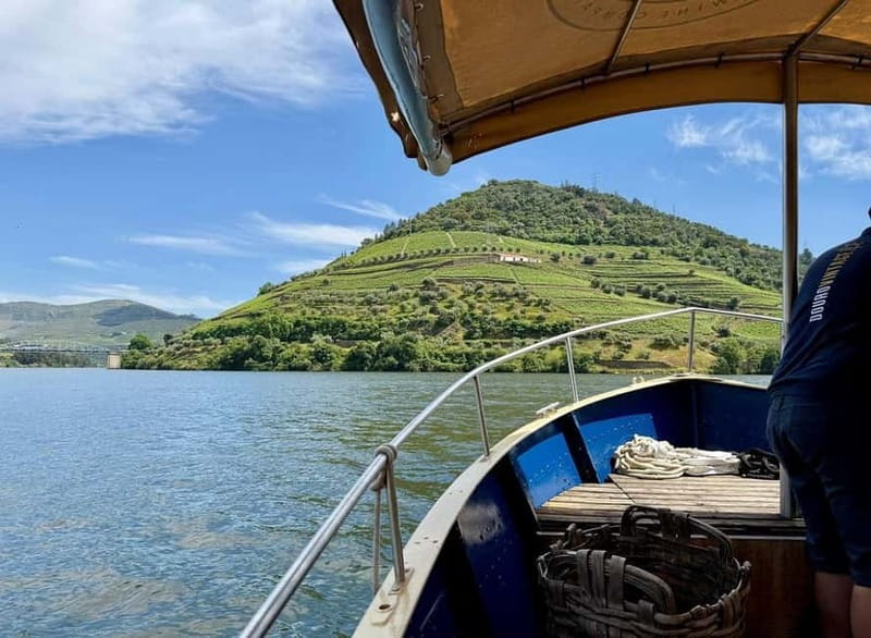 Douro Valley: Small-Group Tour, Winery's Lunch, Private Boat - A farm lunch with wine pairings