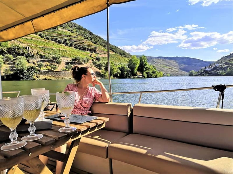 Douro Valley: Winery, Traditional Lunch & Private Boat Trip - A wood-fire lunch worth making time for