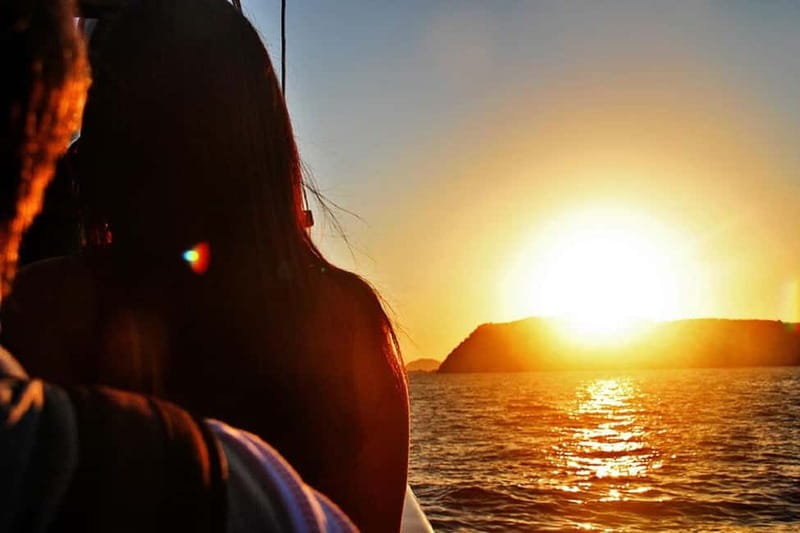 Dubrovnik: Guided Sunset Sea Kayaking Tour with Wine - Key points to know before booking