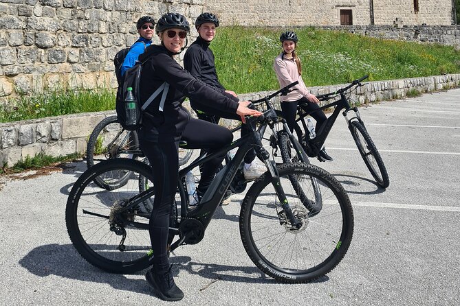 E-Bike Tour + Gourmet Snack + Wine Tasting (Small Group) - Key points to know before booking