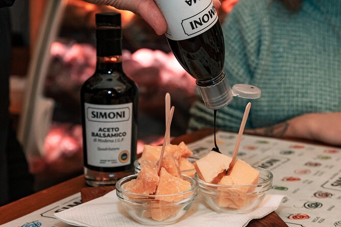 Eating Bologna Food and Wine Tour - Piazza Maggiore sets the scene