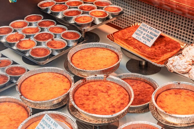 Eating Bologna Food and Wine Tour - Mercato di Mezzo and Bologna’s street-food side