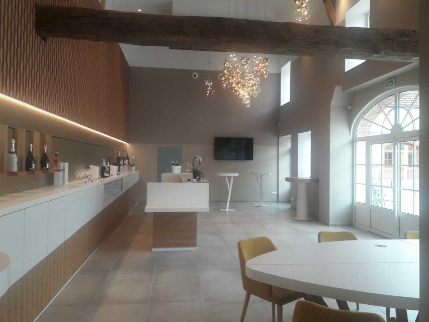 Epernay: Guided Tour of Champagne Cellar with Tastings - Starting at the Vollereaux Champagne House
