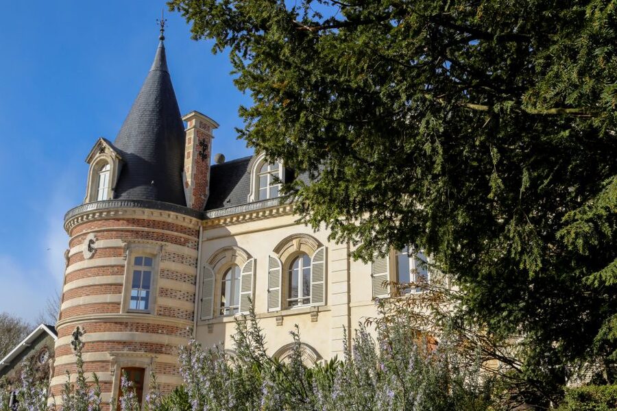 Epernay: Winery and Cellar Tour with Champagne Tasting - From Cellar Tour to Champagne Tasting