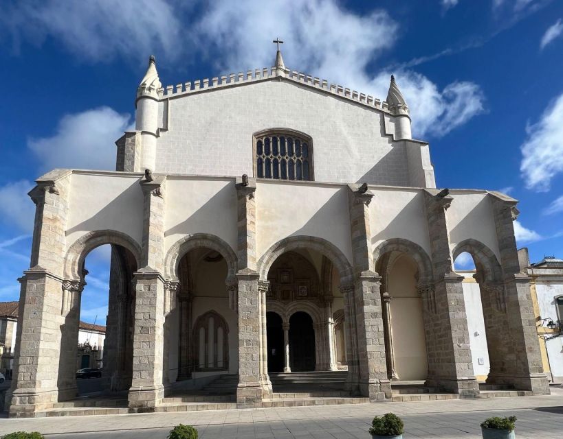Evora University, Cathedral & Bones Chapel — SkipLine + Wine - Starting At The University Of Évora