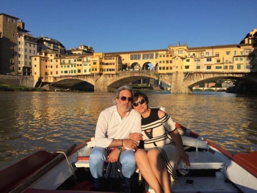 Florence: Authentic Barchetto River Cruise with Wine & Guide - Under the Ponte Vecchio