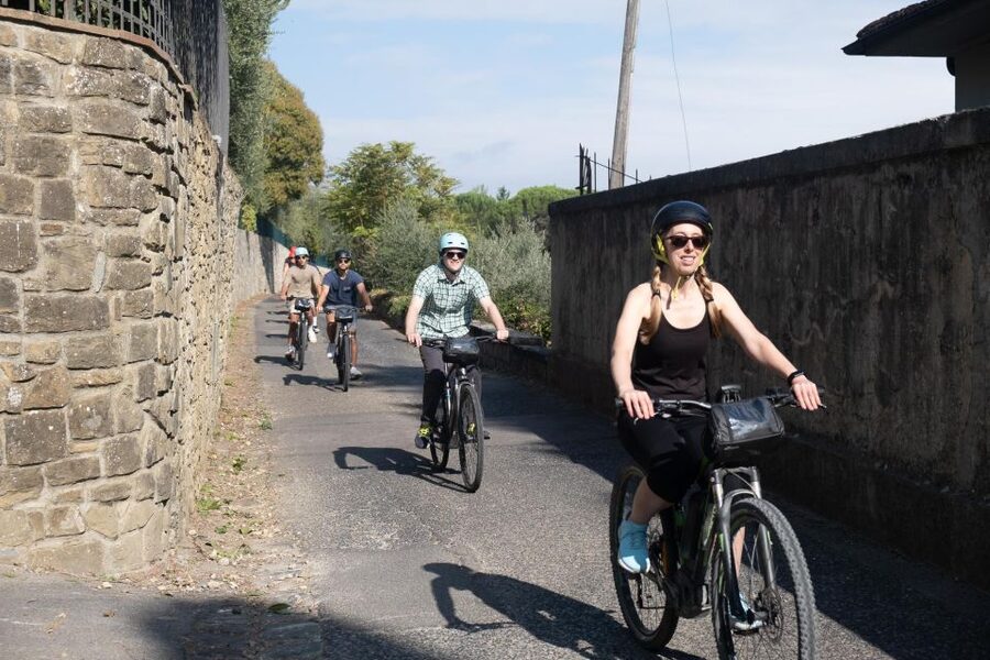 Florence: Chianti E-Bike Tour with Tuscan Lunch & Winery - A family estate, olive oil, and a generous lunch