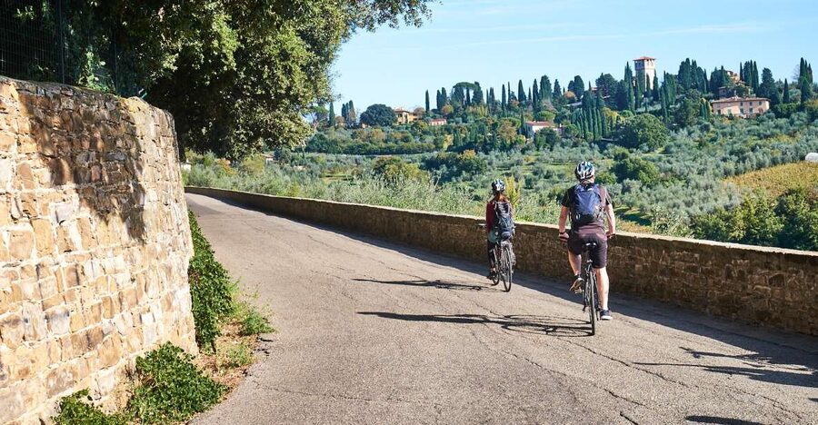 Florence: Chianti Hills Bike Tour with Farm Lunch & Wine - A viewpoint that puts Florence in context