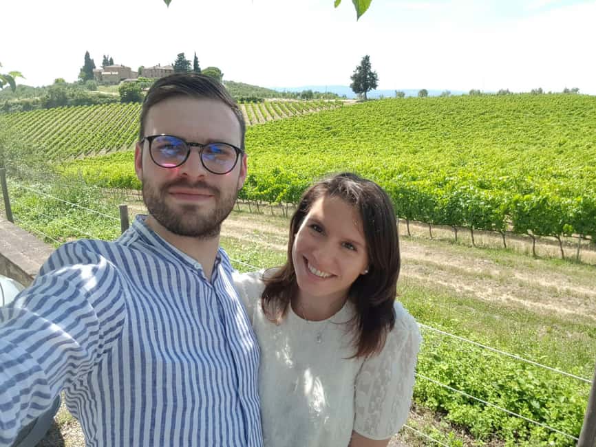Florence: Chianti Wine Tour with 3 Wineries & Tuscan Lunch - Final winery: valley views and broader tasting