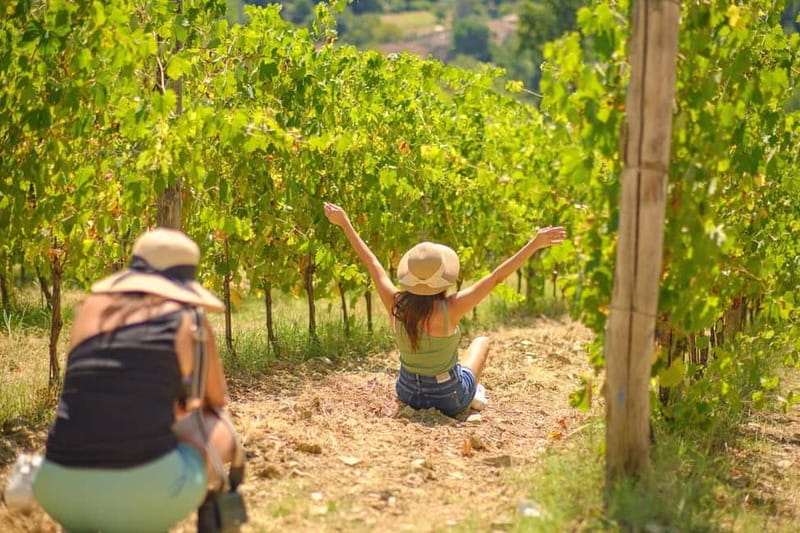 Florence: Chianti Wineries Tour with Wine Tasting - The First Cantina: Small-Scale Tuscan Character
