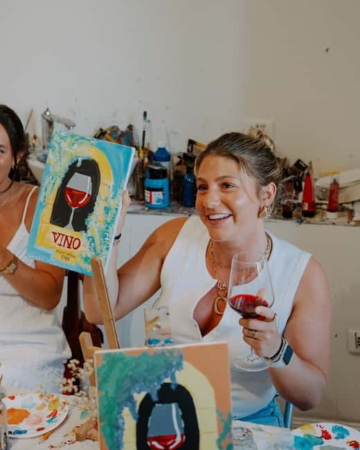 Florence: Paint&Wine with the view of Ponte Vecchio - Who should book this Florence activity?