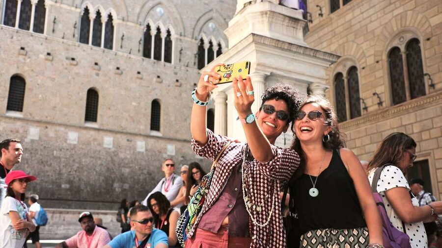 Florence: Pisa, Siena, S. Gimignano, Chianti Wine & Lunch - Pisa and the Field of Miracles in 80 minutes