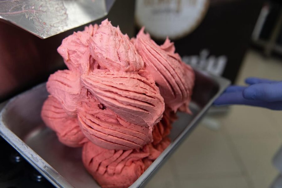 Florence: Pizza and Gelato Experience with Unlimited Wine - Who should book this Florence cooking class