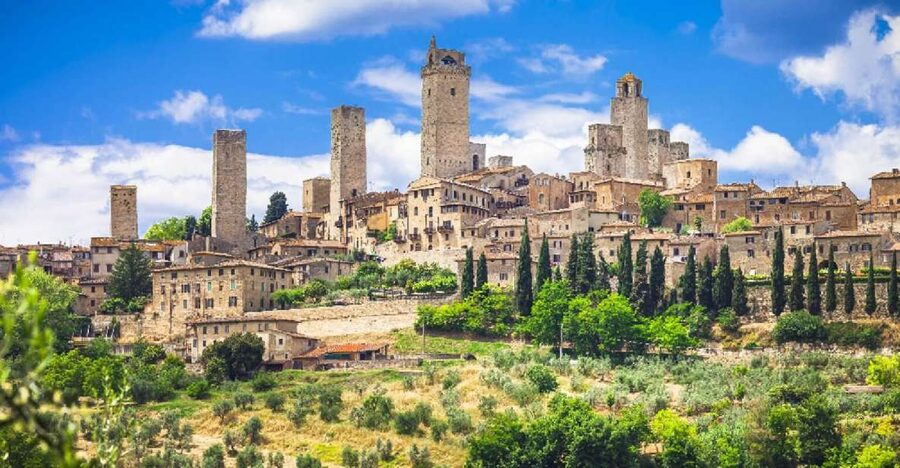 Florence: San Gimignano & Volterra Day Trip with Food & Wine - Volterra: Etruscan roots and working crafts