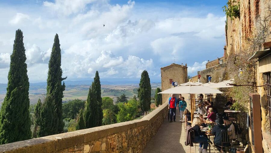 Florence: Val d’Orcia Wine Tasting & Lunch Small Group Tour - Transport, Group Size, and the Pace