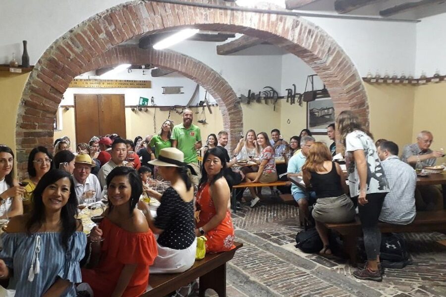 Florence: Val d’Orcia Wine Tasting & Lunch Small Group Tour - Who Should Book This Tour?